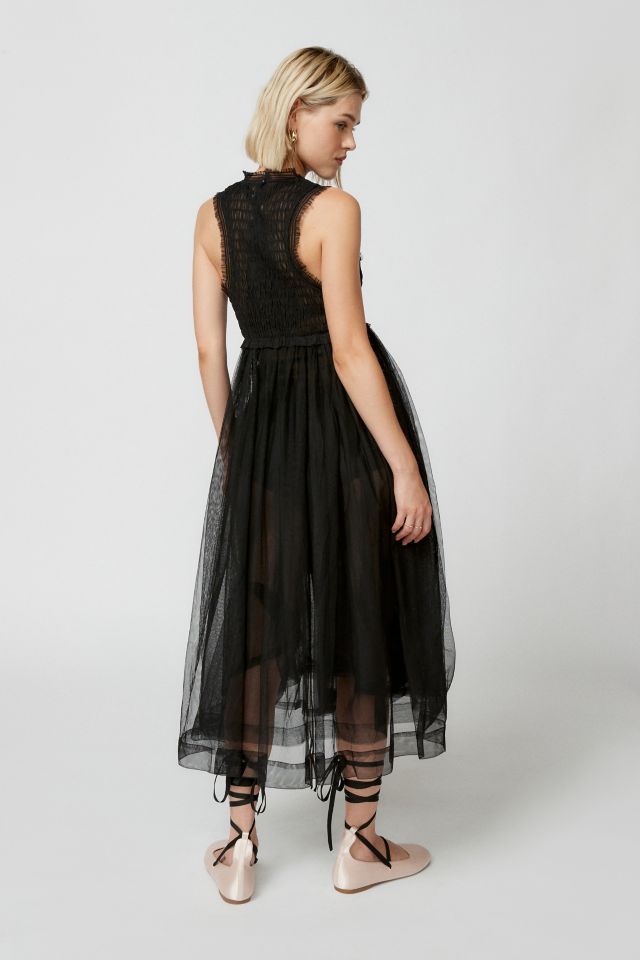 UO Becky Sheer Tulle Flowy Midi Dress | Urban Outfitters