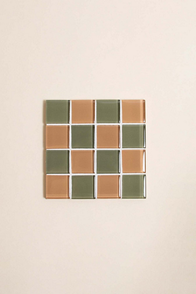 Checkered Glass Tile Coaster - Thumbnail 2