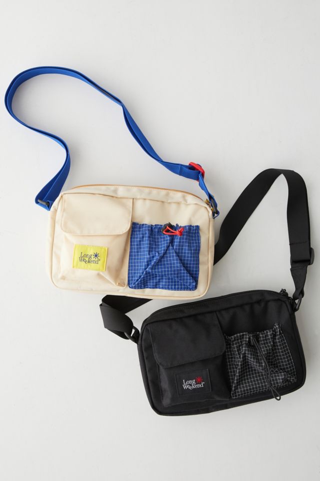 Weekend shoulder outlet bag