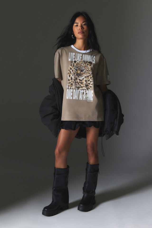 urban outfitters oversized tee