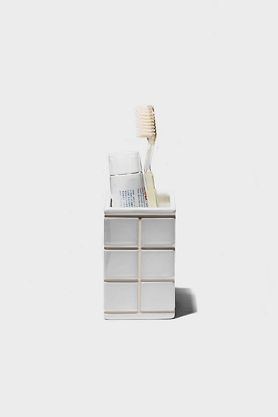 Puebco Ceramic Grid Toothbrush Stand In White