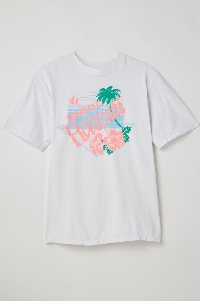 Vintage Honolulu Graphic Tee | Urban Outfitters