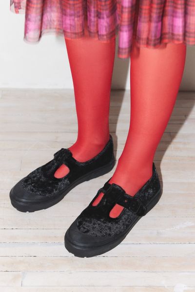 Vans Style 93 Velvet Mary Jane Sneaker | Urban Outfitters