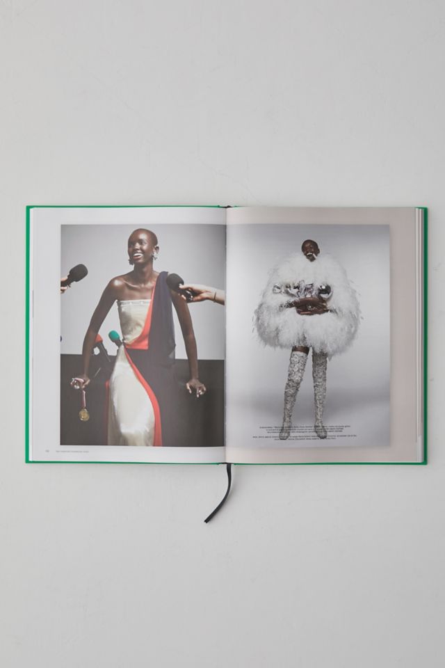 The Fashion Yearbook 2023: Best Of Campaigns, Editorials And Covers, de Julia Zirpel et Fiona Hayes #2