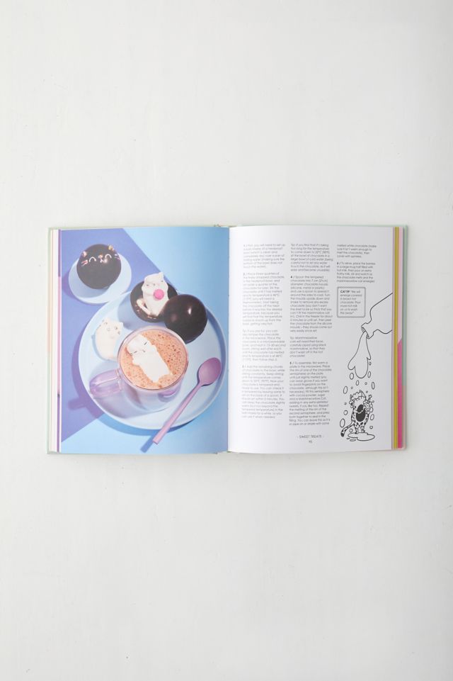 Bake Me A Cat: 50 Purrfect Recipes For Edible Kitty Cakes, Cookies And More! By Kim-Joy #3