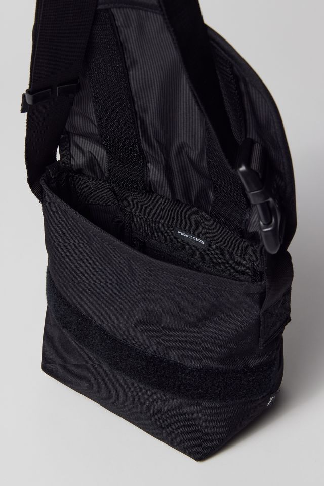 Herschel Supply Co. Grade Mid-Volume Messenger Bag #4