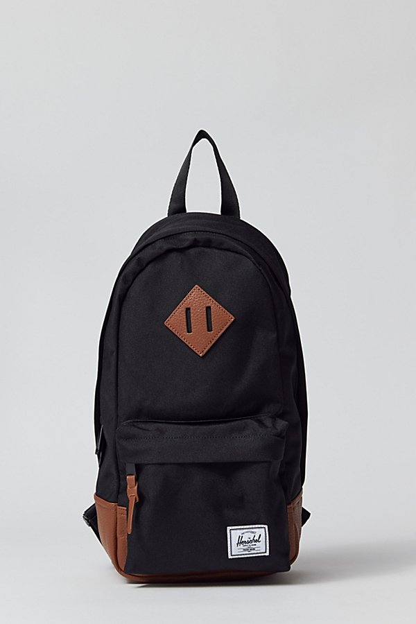 HERSCHEL SUPPLY CO HERITAGE CROSSBODY NYLON SHOULDER BAG IN BLACK/TAN, WOMEN'S AT URBAN OUTFITTERS