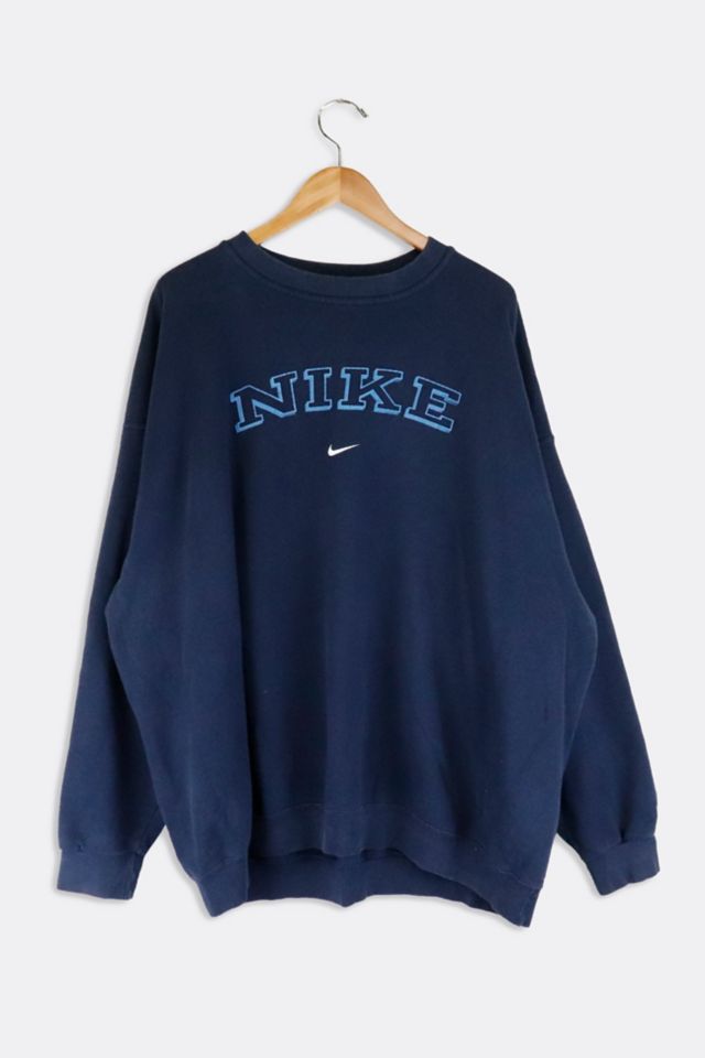 Vintage navy blue hot sale nike sweatshirt