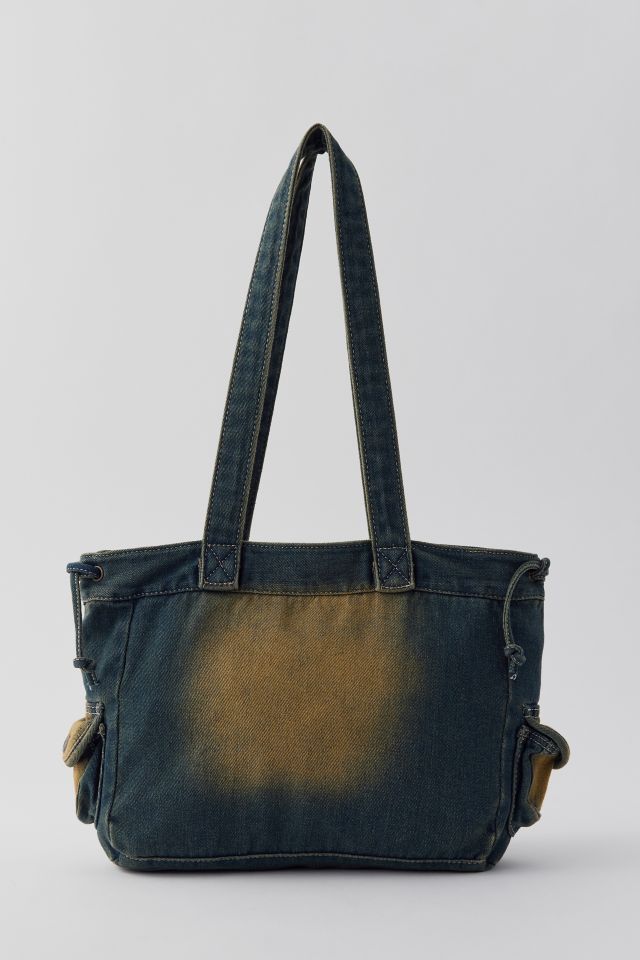 【Urban Outfitters】Y2K デニムトートバッグ BDG Y2K Denim Tote Shoulder Bag | Urban Outfitters