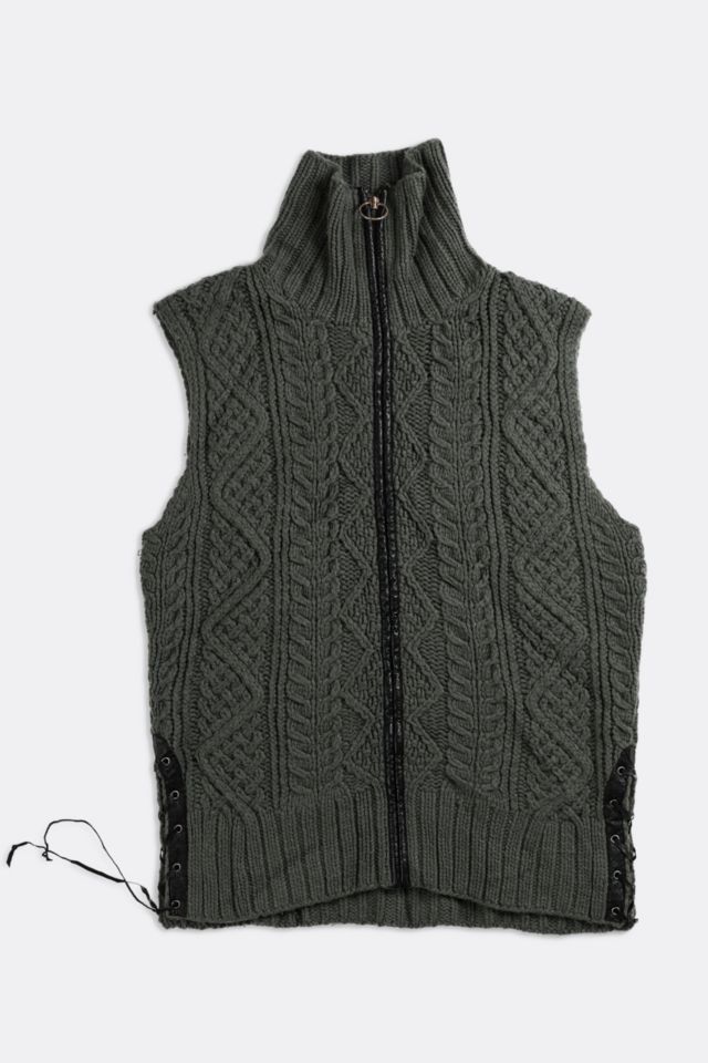 Vintage Knit Sweater Vest 032 | Urban Outfitters