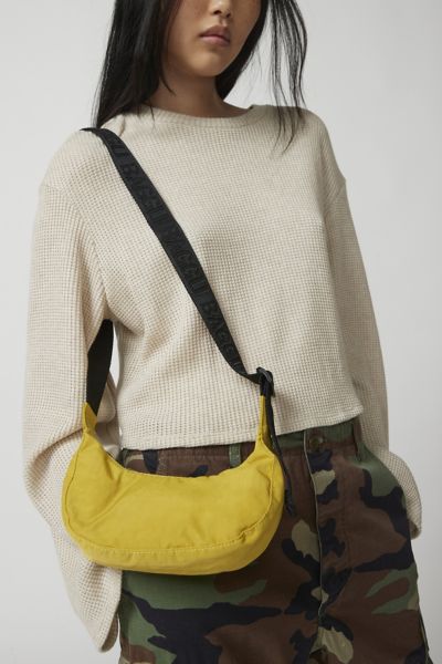 Baggu Uo Exclusive Mini Nylon Crescent Bag In Chartreuse