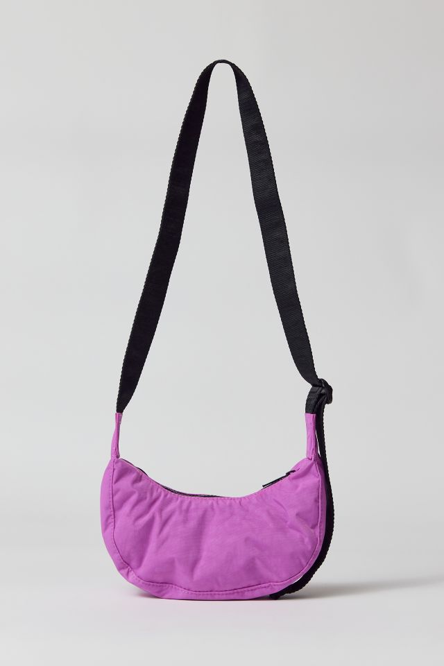 BAGGU X Hello Kitty Medium Nylon Crescent Bag  Urban Outfitters Japan -  Clothing, Music, Home & Accessories