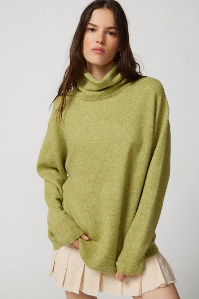 Urban Outfitters In Green