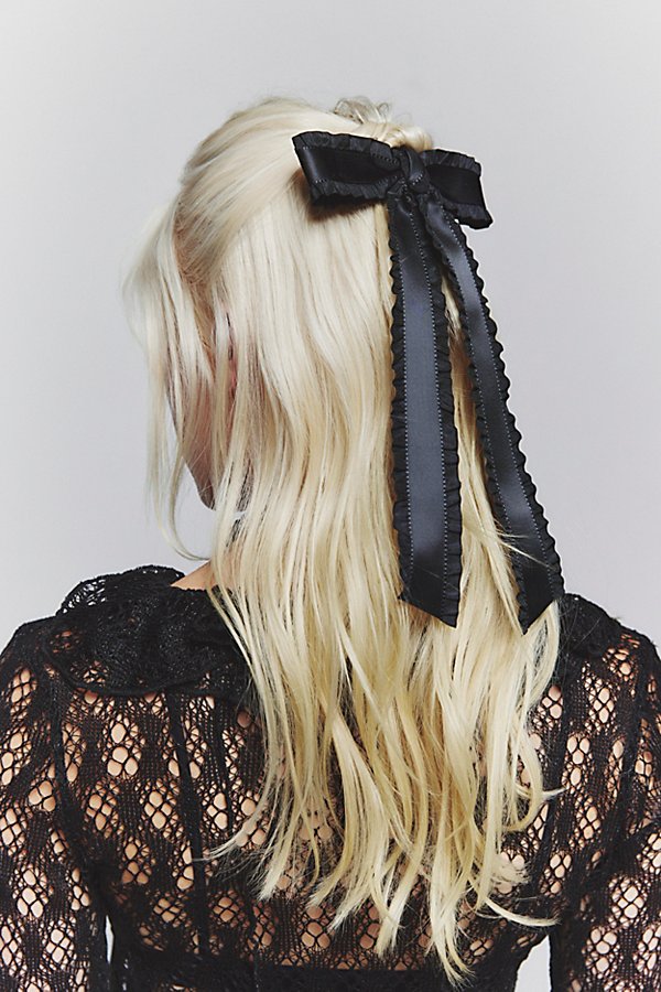 Urban Outfitters Lettuce-edge Hair Bow Barrette In Black