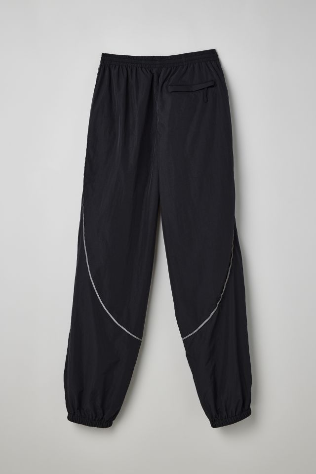 UO Baggy Nylon Windpant  Urban Outfitters Canada