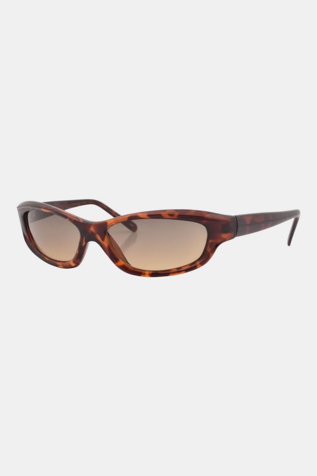 Giant Vintage Do It! Cat-Eye Sport Sunglasses | Urban Outfitters