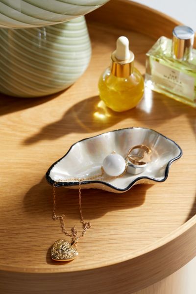 Jewelry Organizers | Jewelry Stands, Displays + Trays