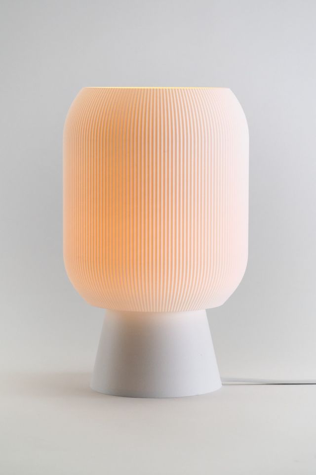 Honey & Ivy Table Lamp