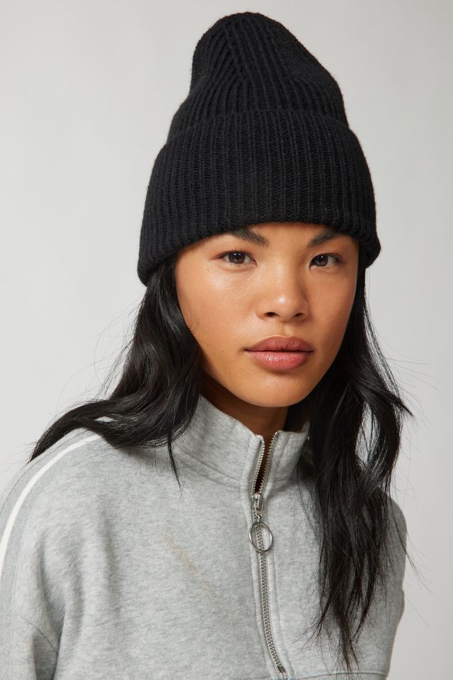 UO Khloe Ribbed Beanie | Urban Outfitters Canada