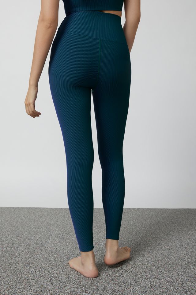 Beach Riot Taylor 7/8 Legging | Urban Outfitters