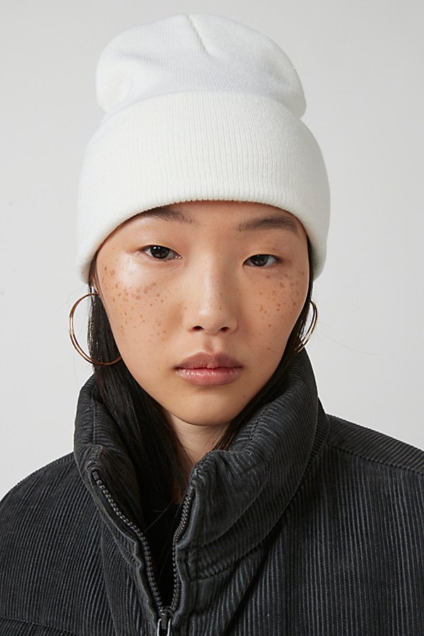 Urban Outfitters Uo Jessie Essential Beanie In Ivory
