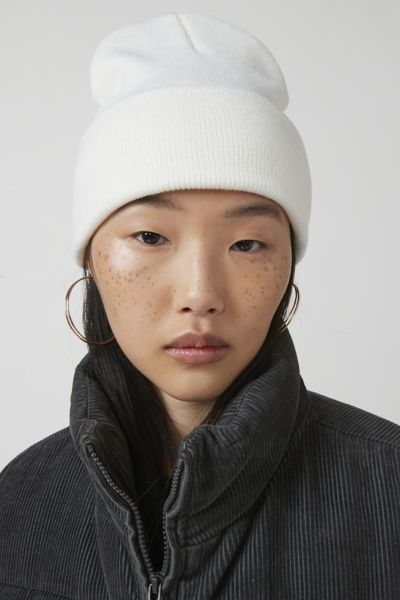 UO Jessie Essential Knit Beanie