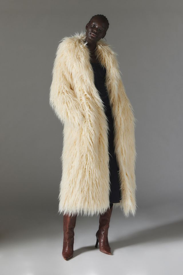 Fuzzy coat urban outfitters hotsell