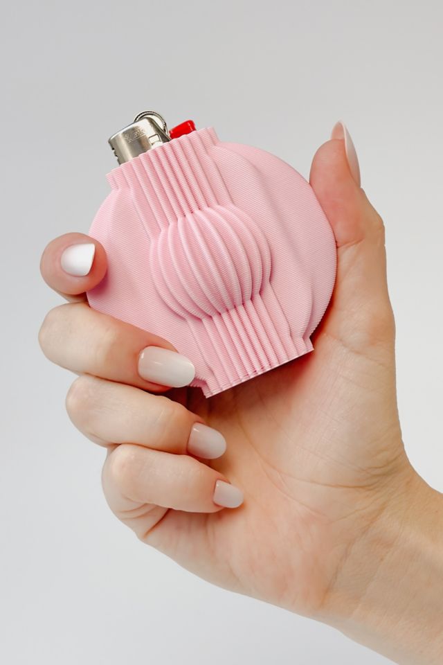 Me Make Pretty Saturn Lighter Case #2
