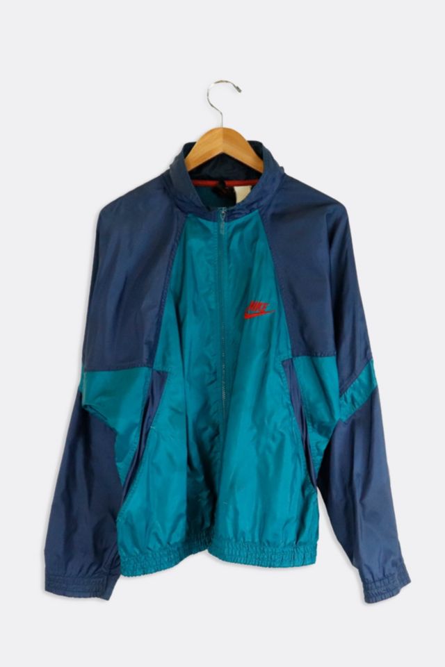 Tres Esplendor dormir Vintage Nike Blue Multi Colored Windbreaker Jacket | Urban Outfitters