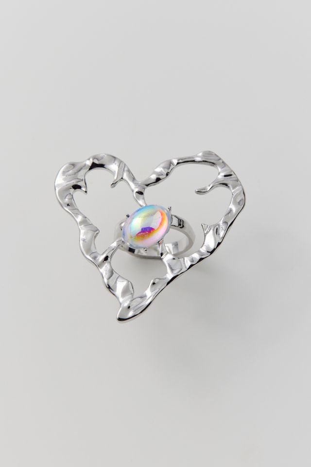 Statement Heart Ring | Urban Outfitters