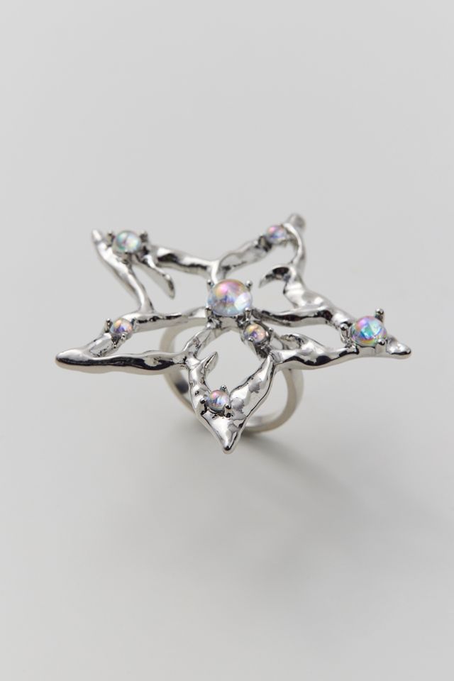Statement Star Ring | Urban Outfitters