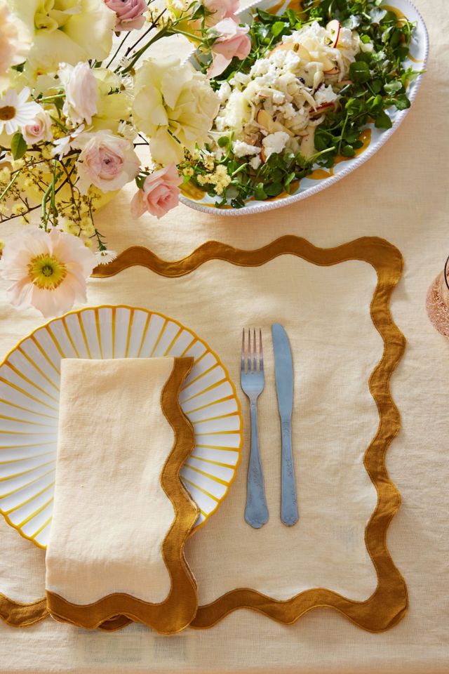 Bed Threads French Flax Linen Scalloped Placemats - Set of 4 #1