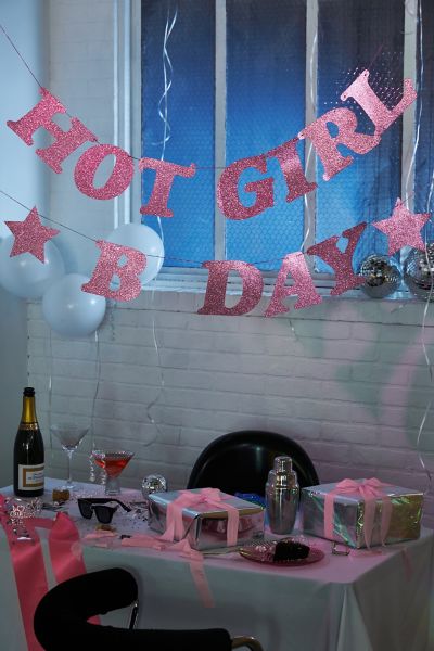 Xo, Fetti Hot Girl Birthday Party Banner | Urban Outfitters