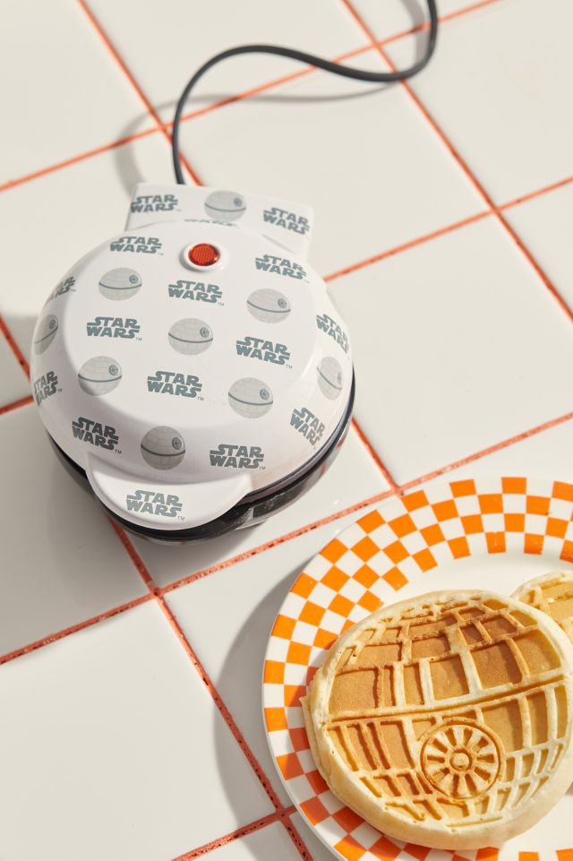 Printed Mini Waffle Maker  Urban Outfitters Mexico - Clothing