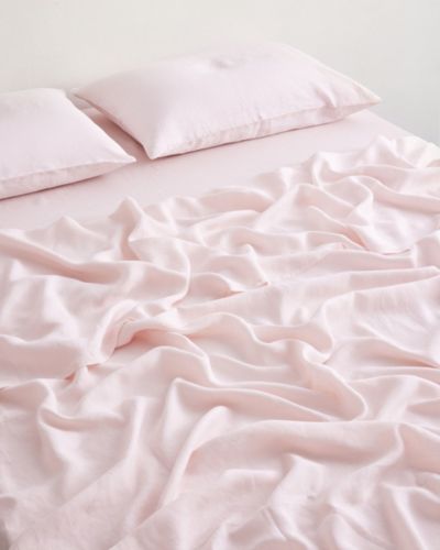 Bed Threads French Flax Linen Flat Sheet In Rosewater At Urban Outfitters