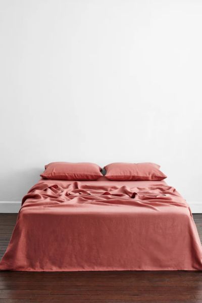 Bed Threads French Flax Linen Bedding Set In Crème/pink Clay/terracotta At Urban Outfitters In Brown