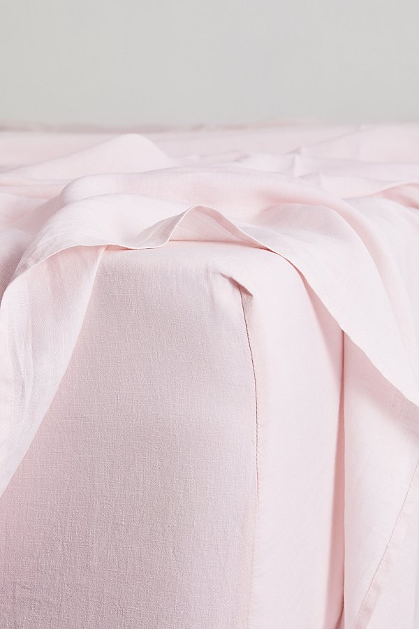 Bed Threads French Flax Linen Fitted Sheet In Rosewater At Urban Outfitters