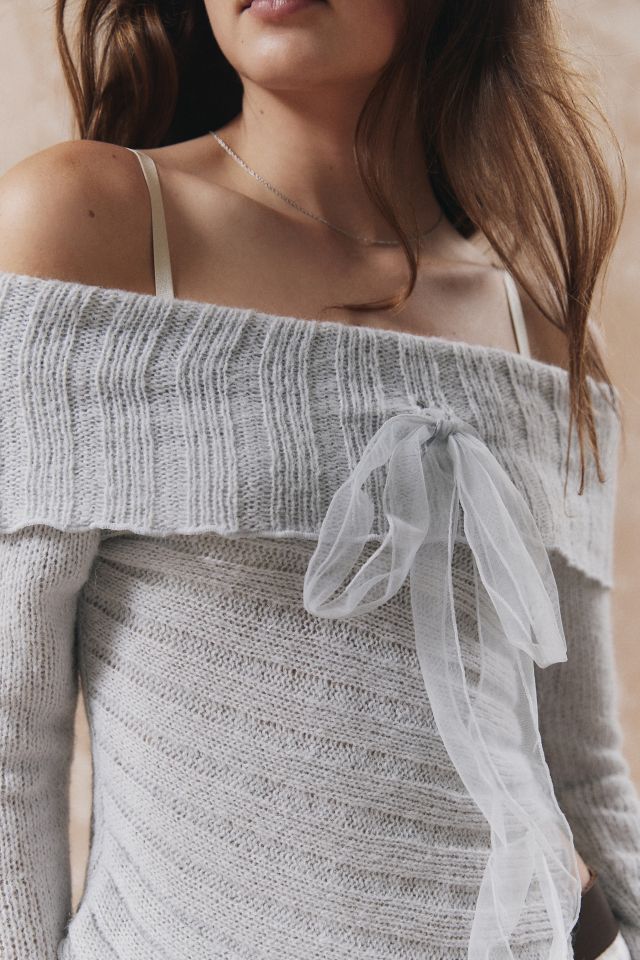Kimchi Blue Fiona Off-The-Shoulder Sweater #4