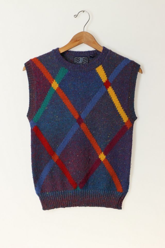 Vintage Plaid Crewneck Sweater Vest | Urban Outfitters