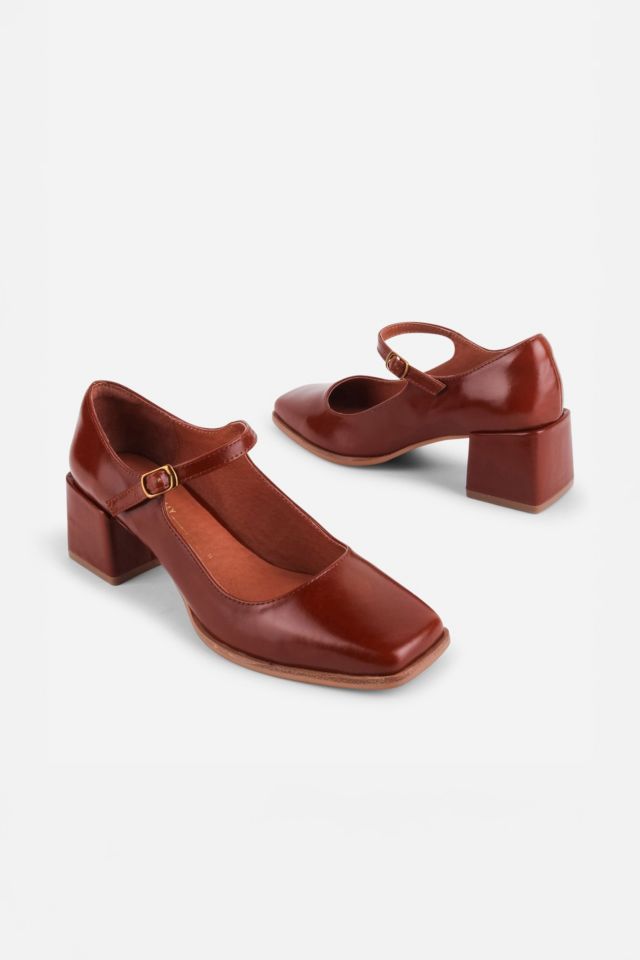 Intentionally Blank Christopher Leather Mary Jane Heel