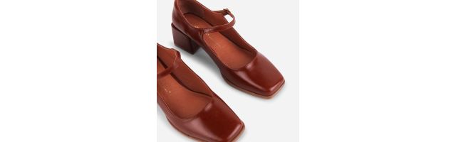 Intentionally Blank Christopher Leather Mary Jane Heel