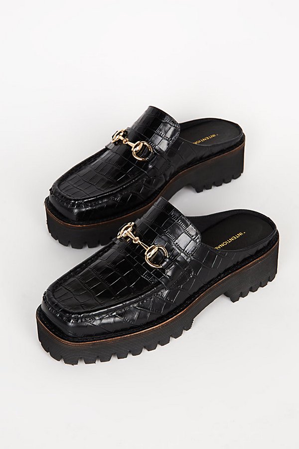 Intentionally Blank Kowloon Leather Loafer Mule In Black