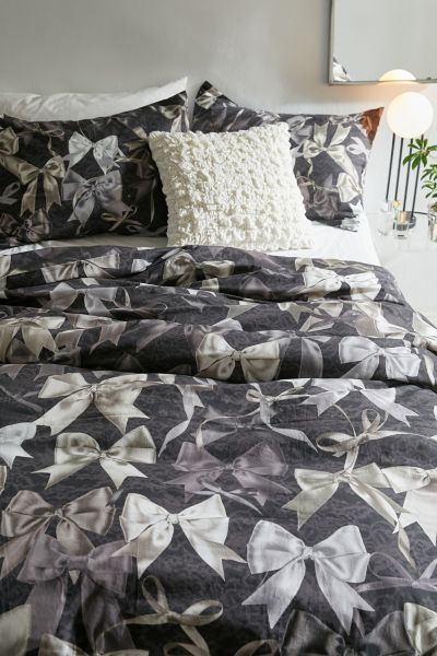 Juliette Bows Duvet Cover | Urban Outfitters