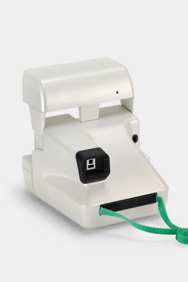 Vintage Polaroid Pearl 600 Instant Film Camera by Retrospekt #2