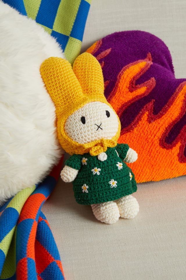 Miffy Crochet Plushie | Urban Outfitters