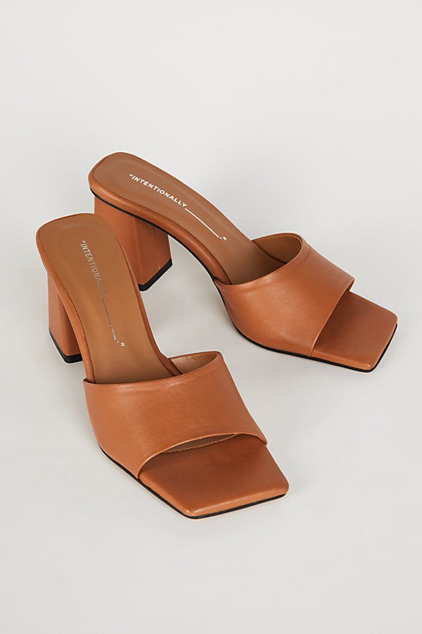 Intentionally Blank House Leather Mule Heel In Whiskey
