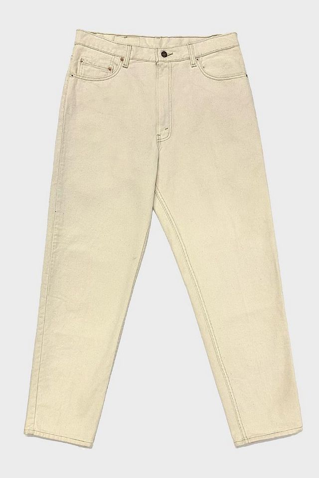 Vintage 1990’s Levi’s® USA Red Tab 550 Ivory Denim Jeans | Urban Outfitters