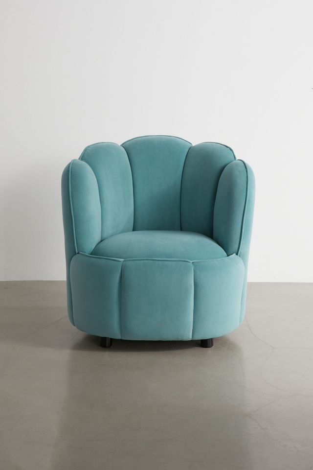 Scallop Lounge Chair #1