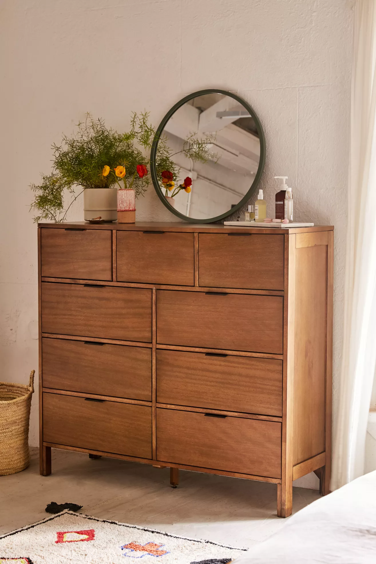 Rustic Jute-Brown 9-Drawer Dresser with Bronze Accents