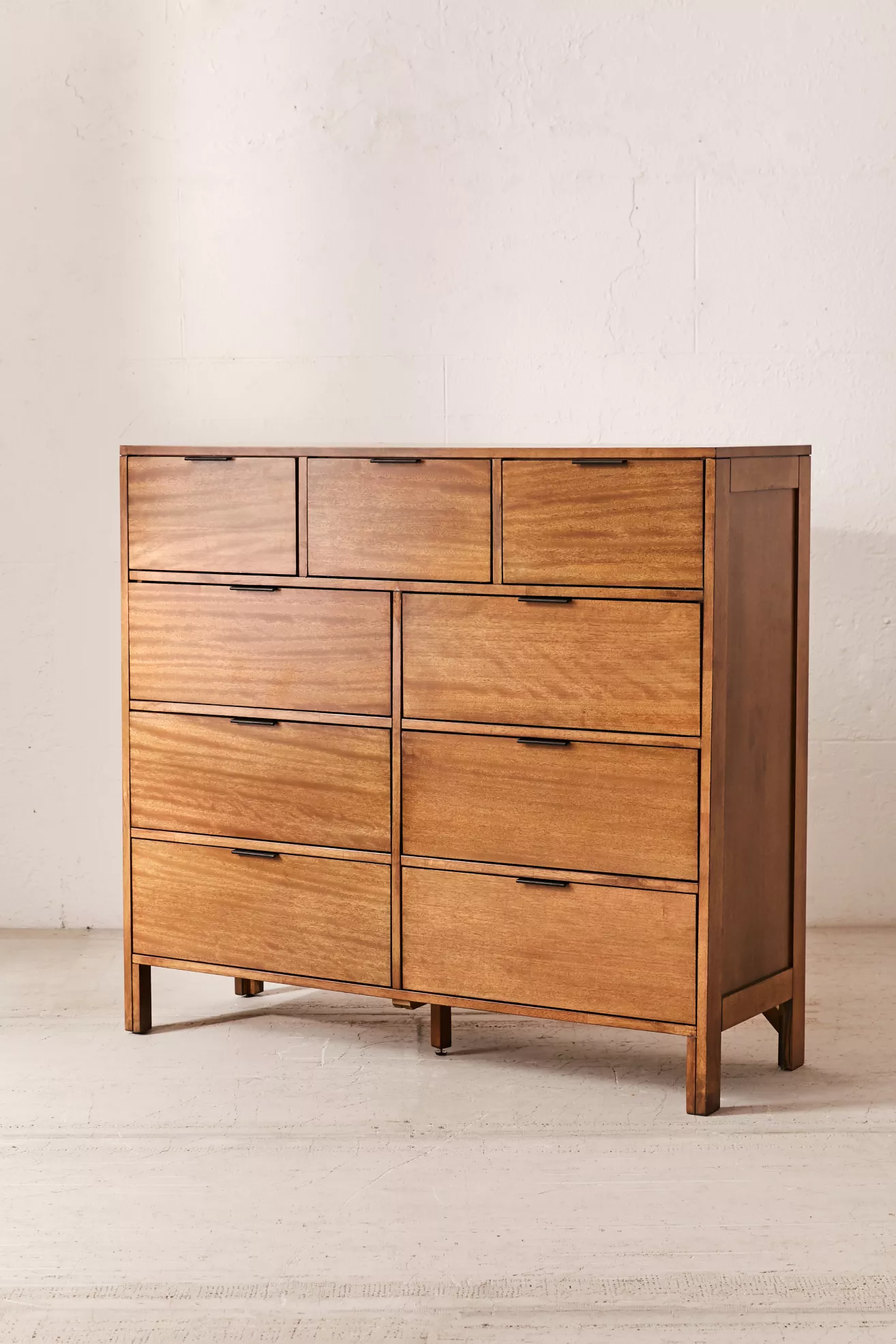 Rustic Jute-Brown 9-Drawer Dresser with Bronze Accents